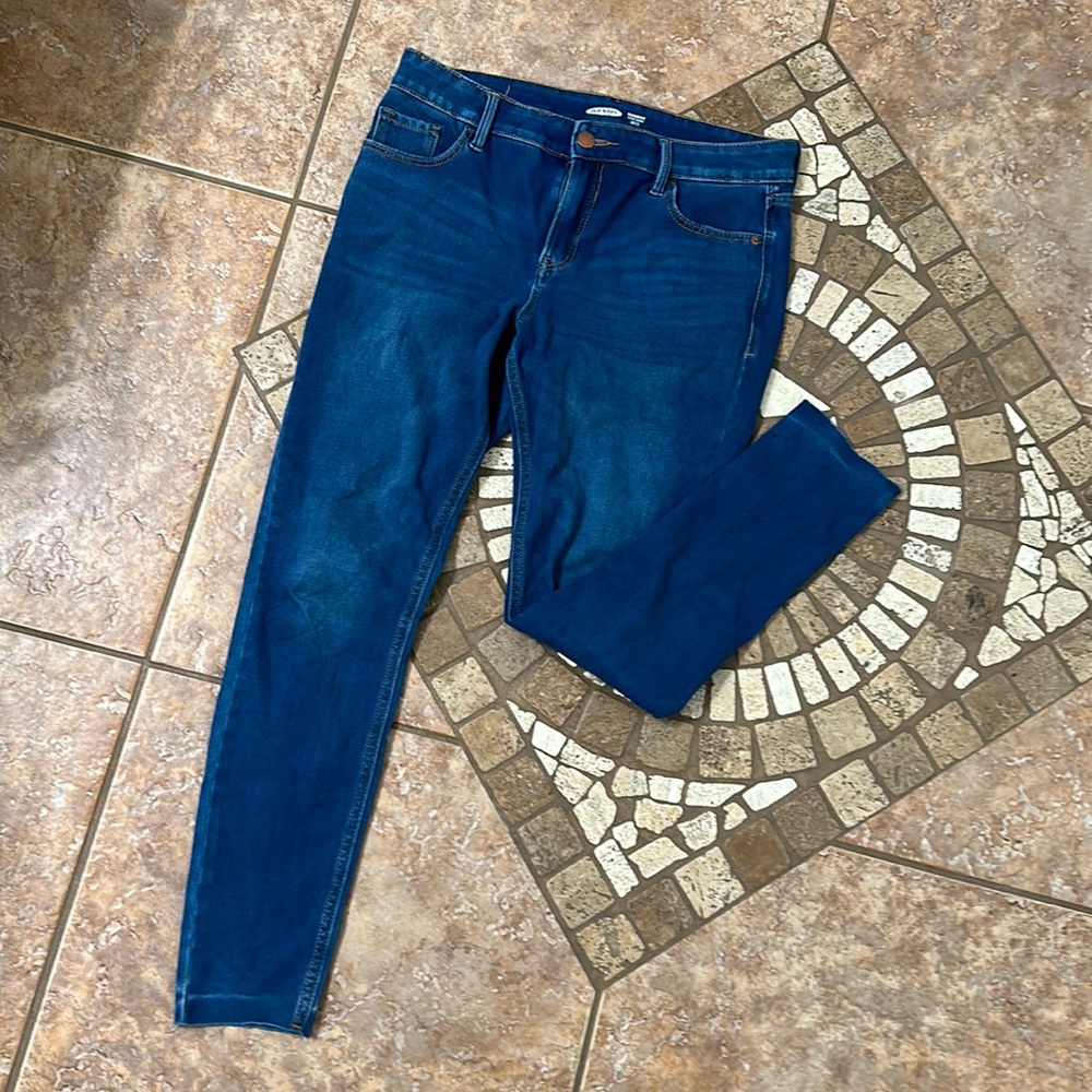 Old Navy Rockstar skinny jegging Jeans size 10